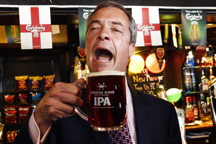 farage-pint1
